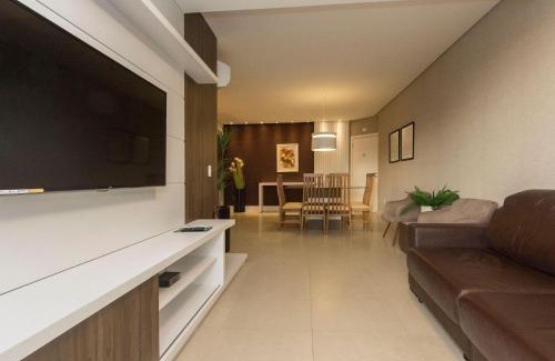 Centro Apartment | Boulevard 224D - Excelente apartamento em condomínio de luxo no centro de Bombinhas - Piscina - Jacuzzi - Academia - Portaria 24h.