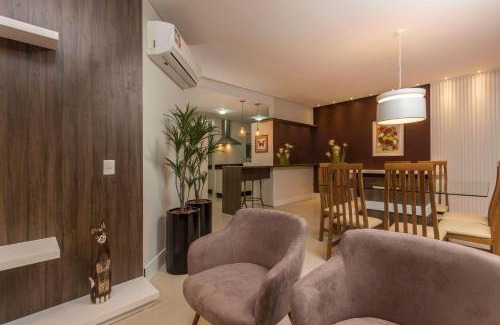 Centro Apartment | Boulevard 224D - Excelente apartamento em condomínio de luxo no centro de Bombinhas - Piscina - Jacuzzi - Academia - Portaria 24h.