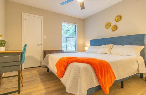 North Arlington Apartment | Boulevard Stays Luxury 1BR King Suite Parking Pool