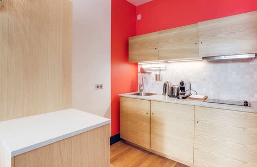 Republique–Point-du-Jour Apartment | Boulogne 1 - One Bedroom Apartment, Sleeps 4