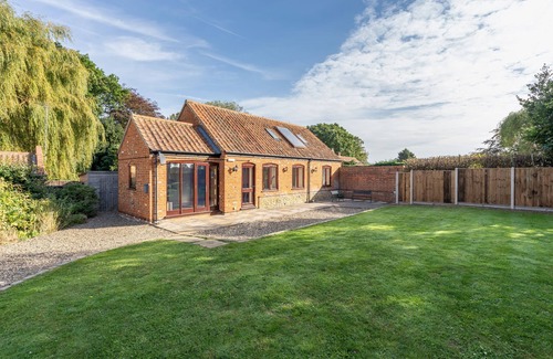 Irstead Apartment | Boundary Lodge | East Ruston Cottages