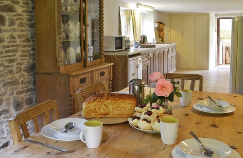 Littleham Cottage | Boundstone Farmhouse