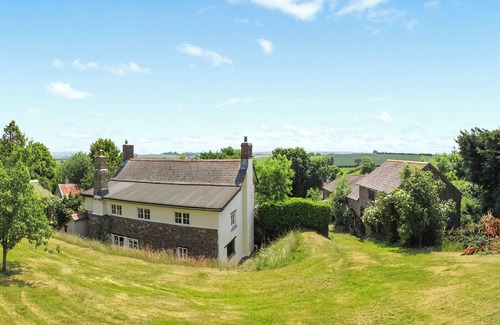 Littleham Cottage | Boundstone Farmhouse