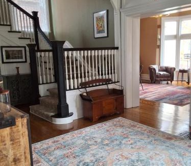 Old Louisville Bed & Breakfast | Bourbon Barrel Inn Bed & Breakfast
