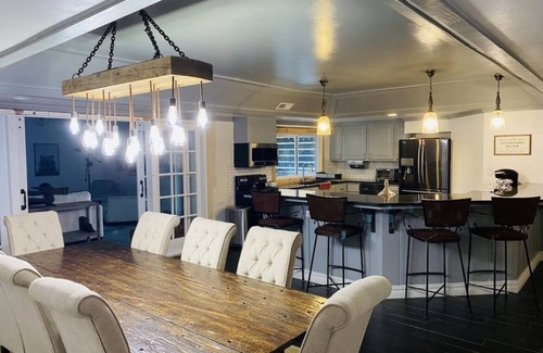Athens House | Bourbon Bonfire, Vacation Home near Lake Greeson