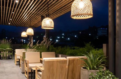 Juayua Hotel | BOURBON HOSTAL