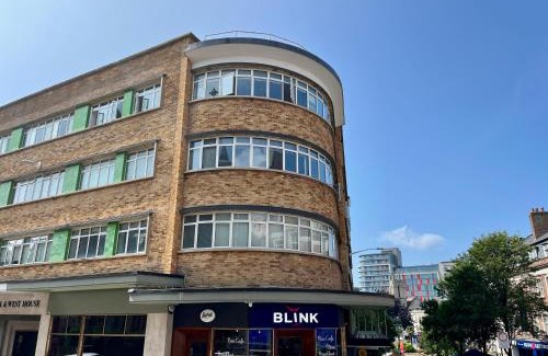 Bournemouth City Centre Apartment | Bournemouth Nest