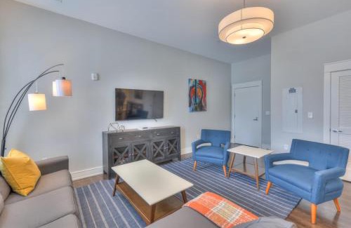 12 South House | Boutique 1 Bedroom Condo In Dynamic 12 South #204