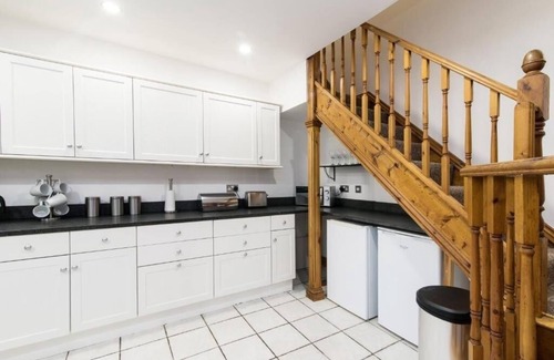 Leamington Spa Apartment | Boutique 3 Bedroom in Central Leamington