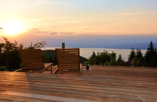 Thollon-les-Memises Ski Chalet | Boutique Alpine Chalet with Panoramic Views next to Ski Lift