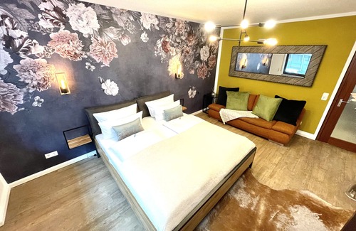 Stuhlinger Old Town Apartment | Boutique Apartment am Bahnhof