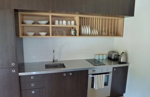 Hot Water Beach Apartment | Boutique Apartments With Sea Views (Bure 1 - Wera)