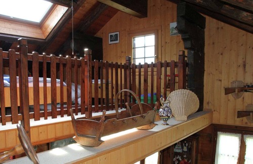 Erschmatt Apartment | Boutique Apartment in Valais with Balcony