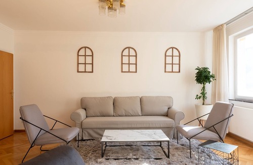 Gersthof Apartment | Boutique Apartment- Top 3