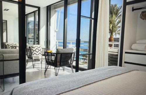 Torremolinos City Centre Apartment | Boutique apt& sea view