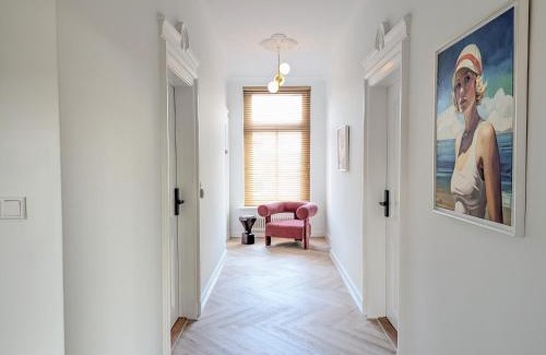 Municipality of Etten-Leur Bed & Breakfast | Boutique B&B Villa van Voss
