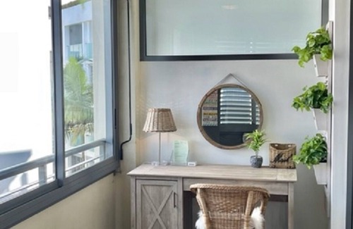 Manly Apartment | Boutique beach pad in the heart of Manly Beach - fully self contained