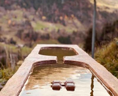 Ormont-Dessous Ski Chalet | Boutique Chalet Panoramic Views Hot Tub