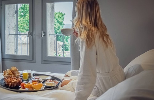 Uzes Hotel | Boutique Hôtel Entraigues