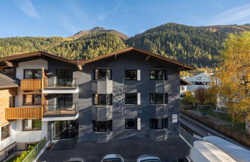 Sankt Anton am Arlberg Hotel | Boutique Hotel Edelweiss