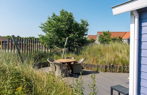 Hollum House | Boutique Holiday Home in Donje Polje