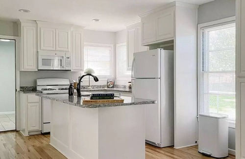 Abilene House | Boutique home near ACU