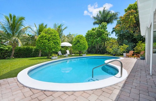 Lake Clarke Shores House | Boutique Home with Pool