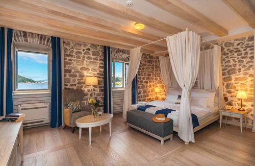 Kamenari Hotel | Boutique Hotel Capitano