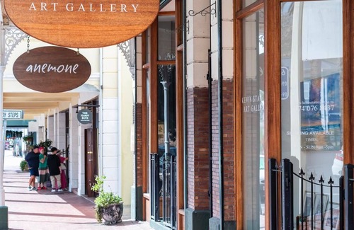 Simon's Town Apartment | Boutique Hotel Coastal Balcony Escape