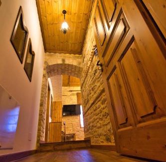 Gjirokaster Hotel | Boutique Hotel Praga