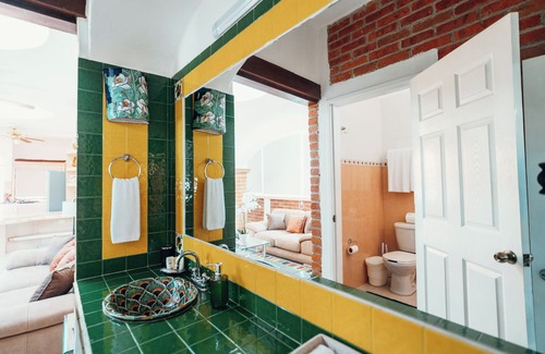 Lazaro Cardenas Hotel | Boutique Hotel & Suites Hacienda Lord Twigg