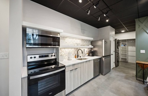 Jackson Hotel | Boutique Hotel | The Louisville Slugger Suite