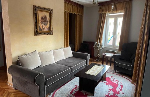 Skadarlija Bed & Breakfast | Boutique Hotel Travelling Actor - Skadarlija