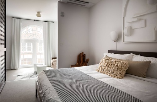 North Downtown Hotel | Boutique Hotel Room above The Jefferson Theater on the Downtown Mall