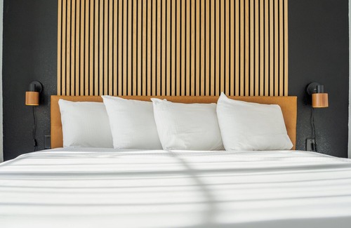 Bentonville Hotel | Boutique hotel with fitness room, WiFi in fabulous Bentonville