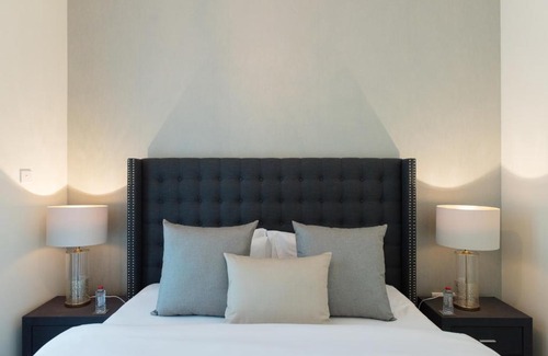 Dubai Marina Villa | Boutique Living - Dubai Marina Wharf 2