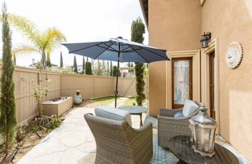 Rancho Penasquitos Villa | Boutique Luxury in Upscale Area with Private Entry & Bath, Villa A