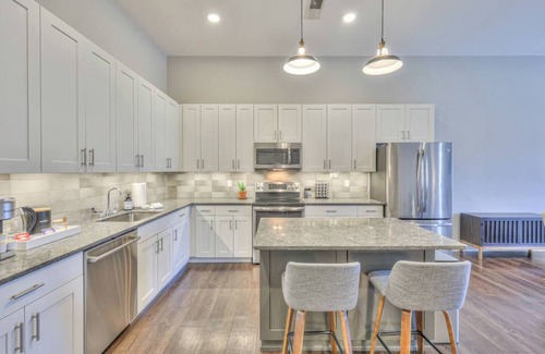 12 South Condo | Boutique One Bedroom Condo in Dynamic 12 South #202