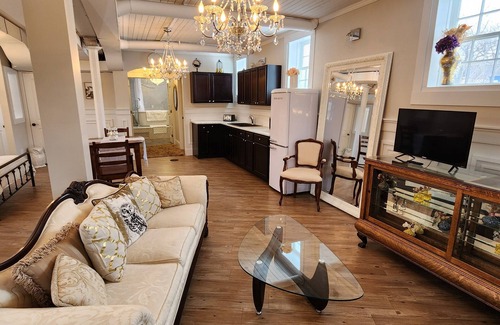 Saskatchewan House | Boutique rental suite in antique church,15 mins from Lake Diefenbaker! Sleeps 6+