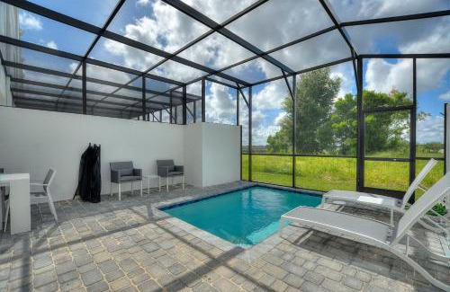 Loughman Apartment | Boutique Retreat, Azur Resort, Near Orlando And Disney By Shine Villas