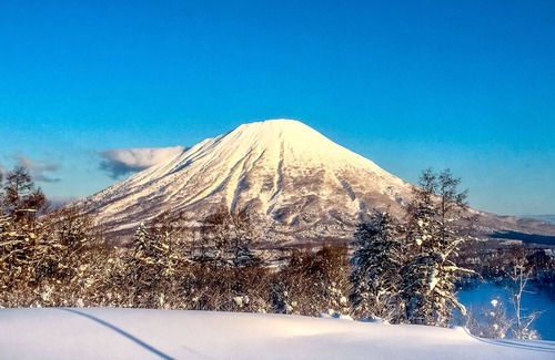Rusutsu Ski Chalet | Boutique Rusutsu Holiday Chalet 10 minutes to ski lift