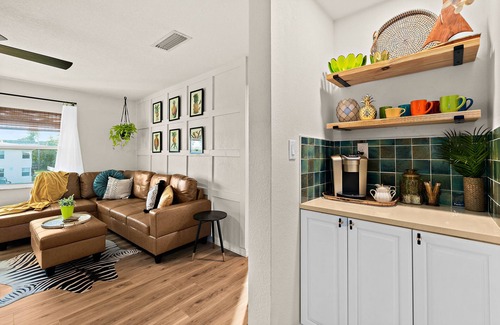 Indian Harbour Beach Apartment | Boutique style Apt/Walk to Beach/Pet friendly