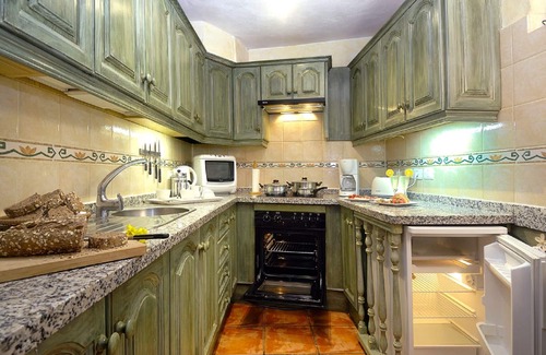 El Rincon Cottage | Boutique self-catering cottage with saltwater heated pool, gardens, in mountains