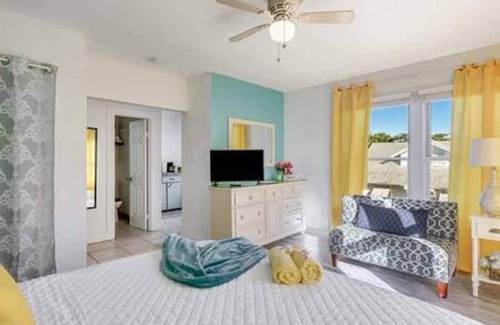 West Palm Beach Apartment | Boutique studio near downtown WPB and Intracoastal