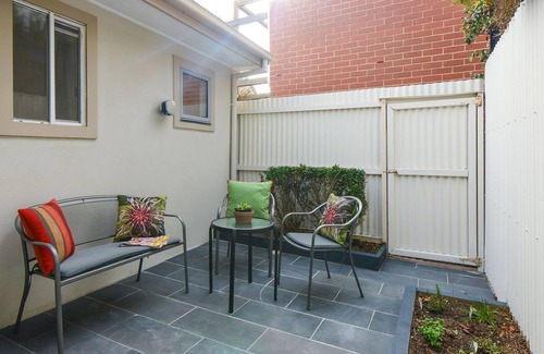 Carlton House | BOUTIQUE STAYS - Carlton Terrace