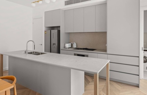 Camberwell House | BOUTIQUE STAYS - Milk & Honey
