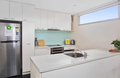 Port Melbourne Apartment | BOUTIQUE STAYS - Zinc Views 501