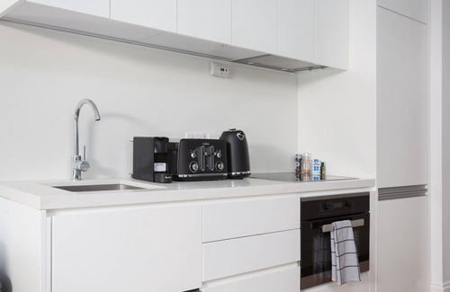 Lewisham Apartment | Boutique Studio Apartment in Heritage Home