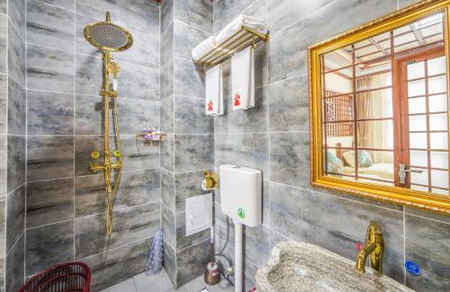 Dali Ancient Town House | Boutique Sunshine Standard Room
