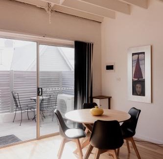 West Hobart Apartment | Boutique Warehouse living in West Hobart